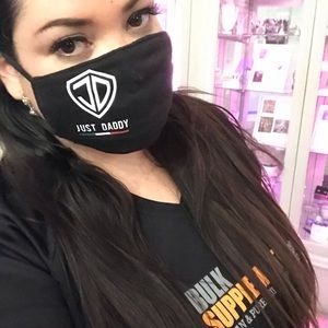 Meet your Posher, Alejandra